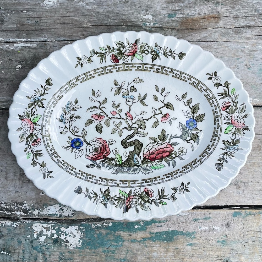 J & G MEAKIN England Classic White KASHMIR large platter